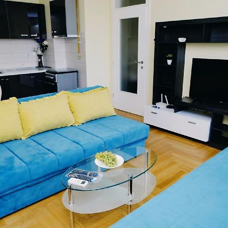 Apartament Apartman Harmony Lukavica Zewnętrze zdjęcie